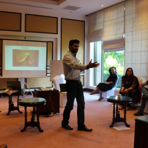 green line style cocktail corner logo (1)